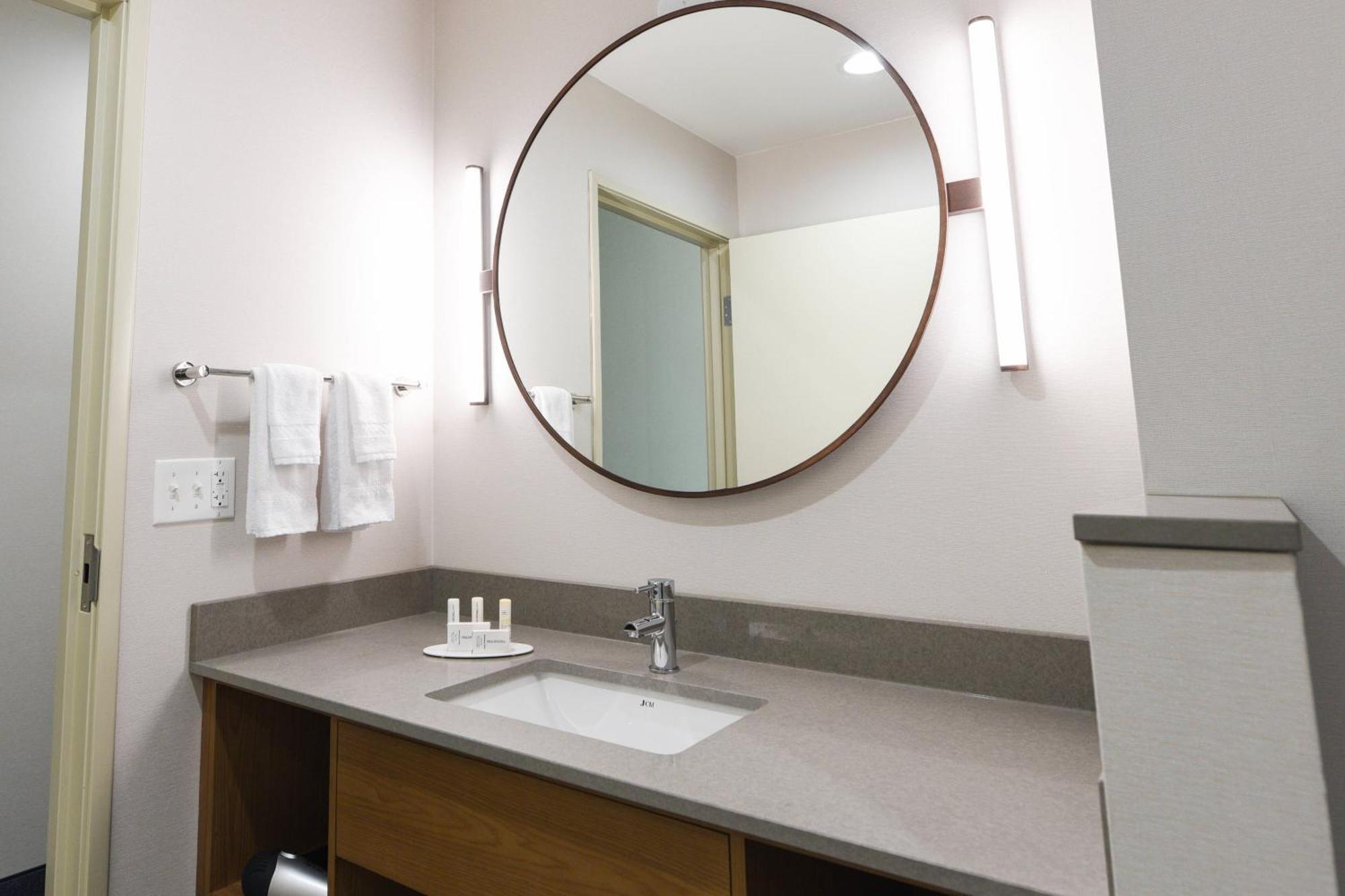 Fairfield Inn & Suites Ontario Rancho Cucamonga Luaran gambar