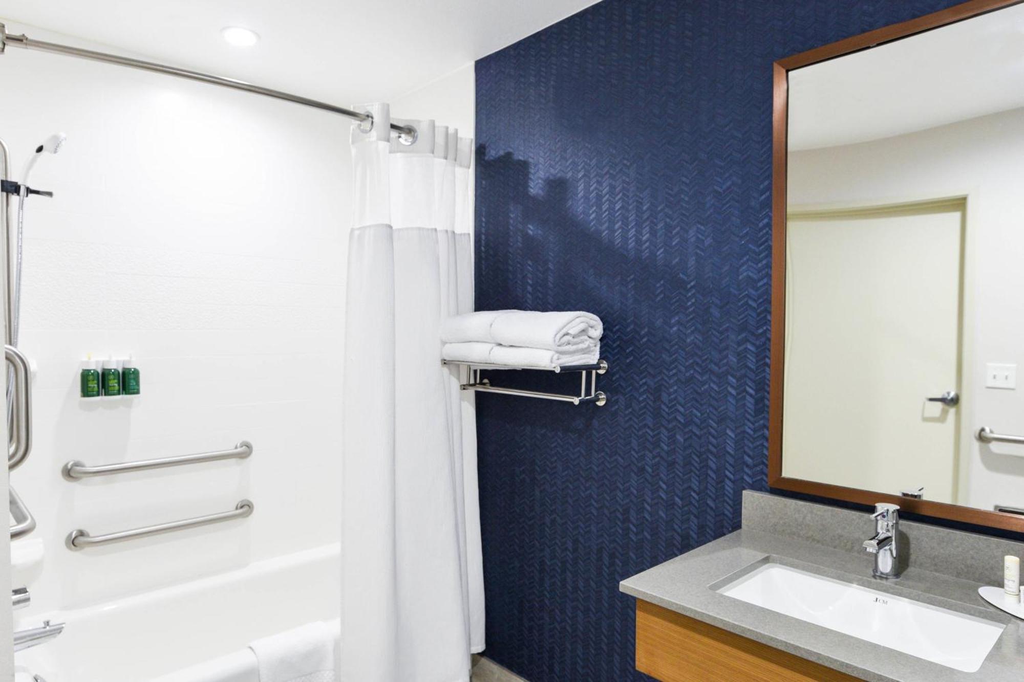 Fairfield Inn & Suites Ontario Rancho Cucamonga Luaran gambar