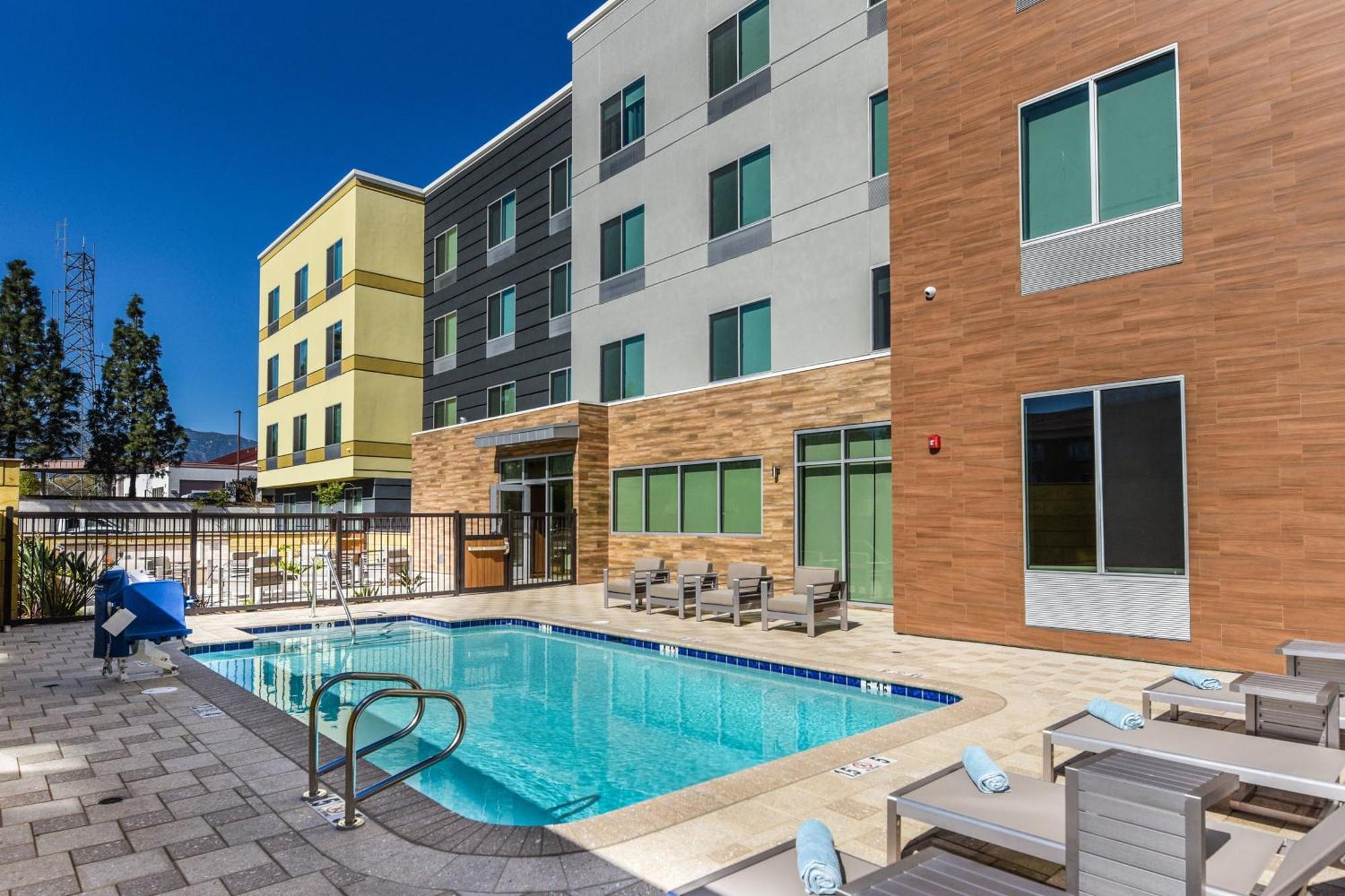 Fairfield Inn & Suites Ontario Rancho Cucamonga Luaran gambar